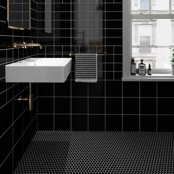 Gorgeous Bathrooms With Hexagon Tile Floors