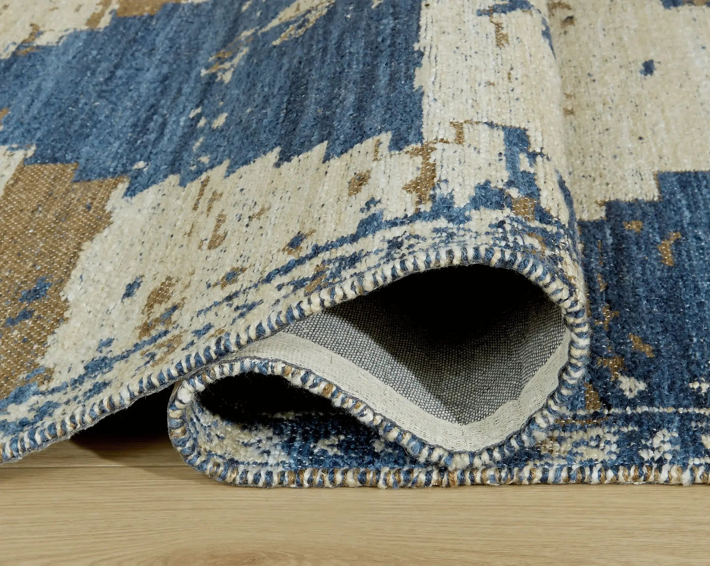 Varnler - Rug by Unique Piece Furniture