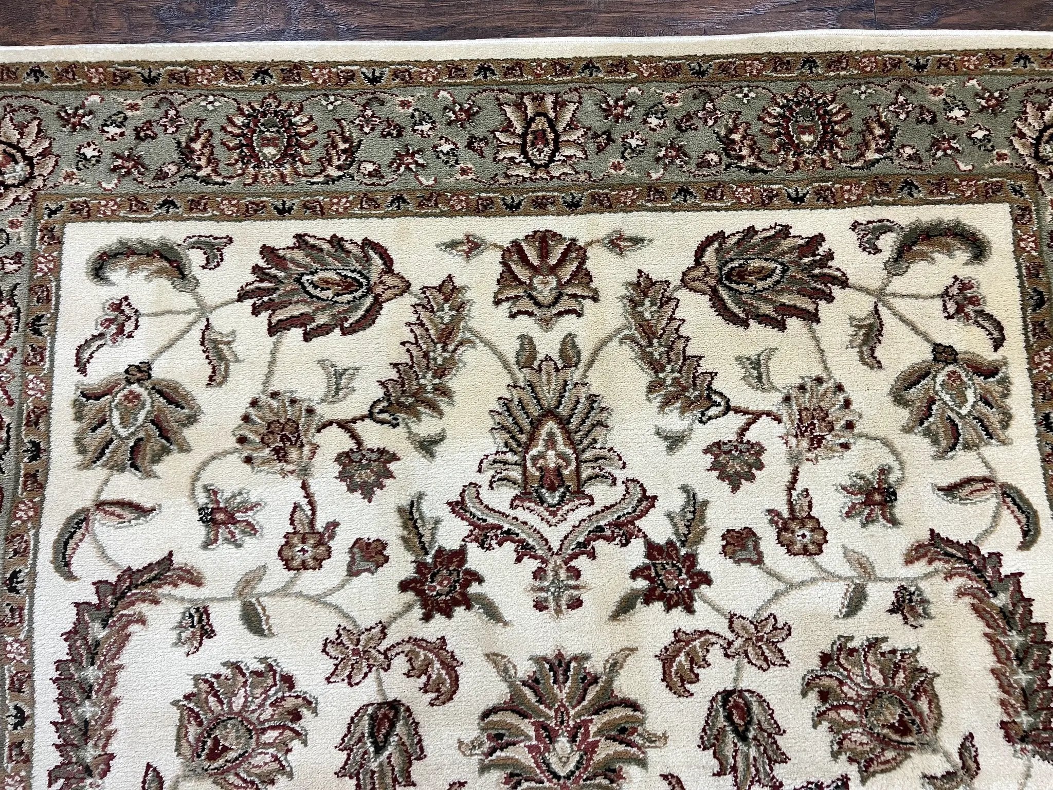 Floral Oriental Rug 5x7, Turkish Power Loomed Carpet, Traditional Design by Jewel Rugs