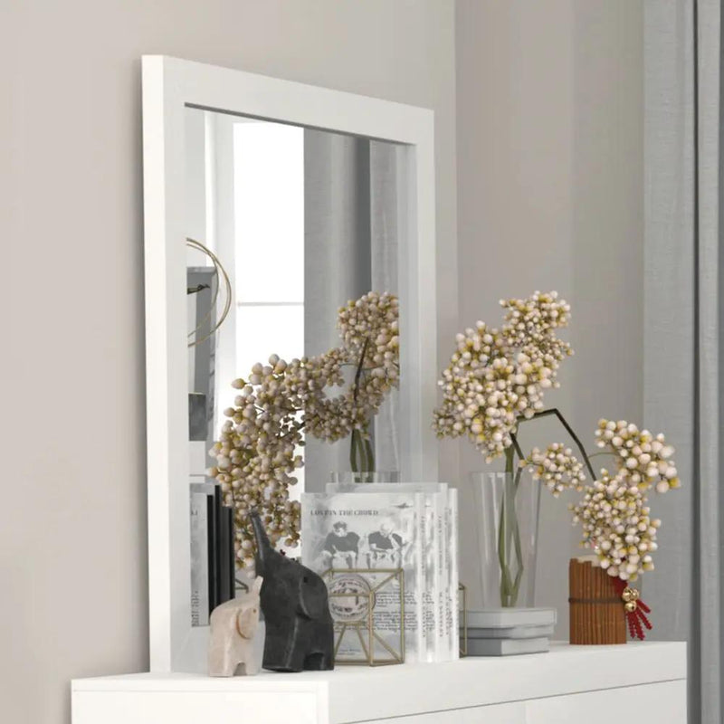 Casilda - Mirror - White by Unique Piece Furniture