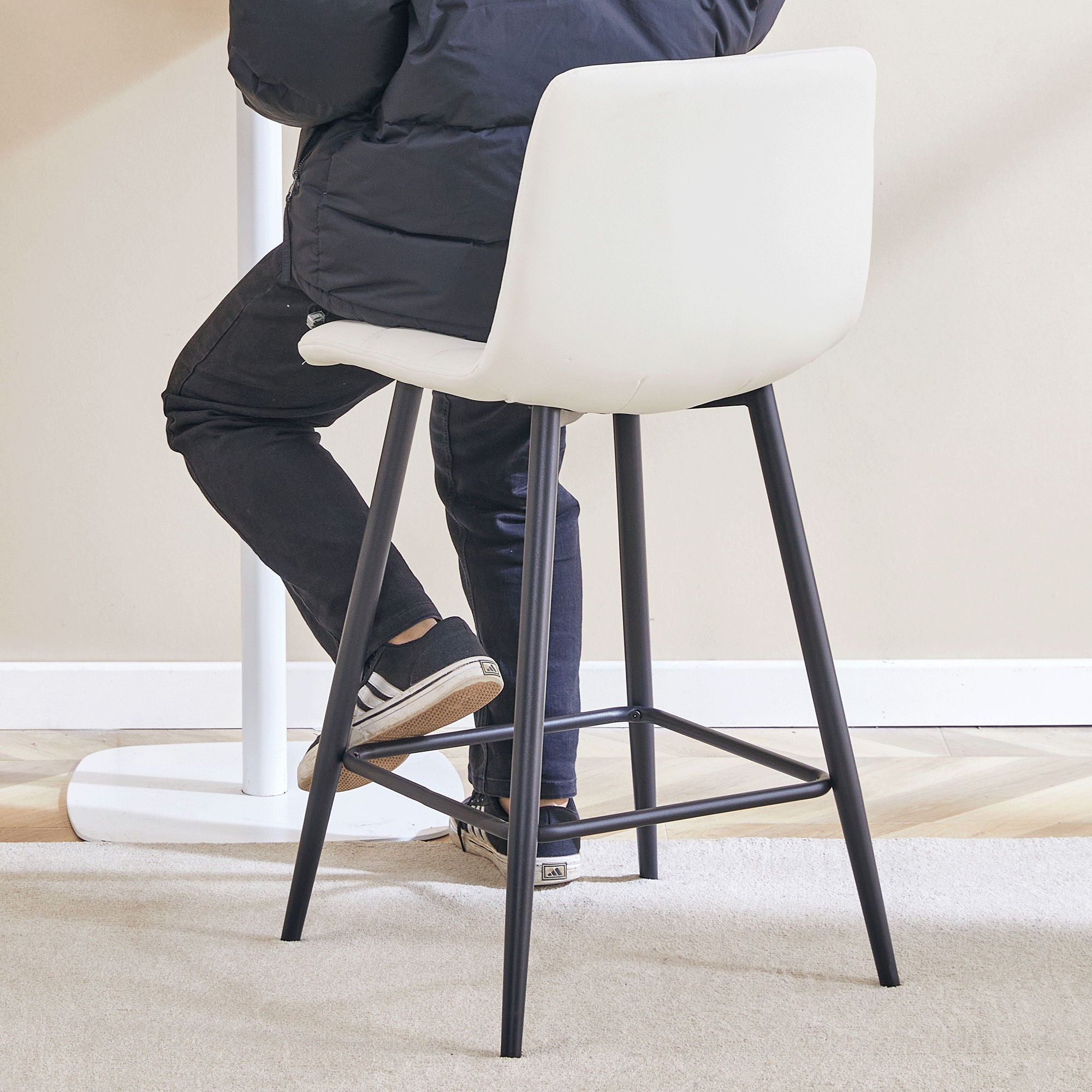Bar Chair Set Comfortable With Metal Legs And Ergonomic Design by HouseOfZazla