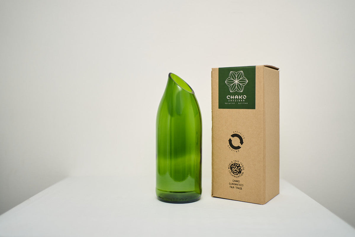 Kilua Vase, photo 3 of 5