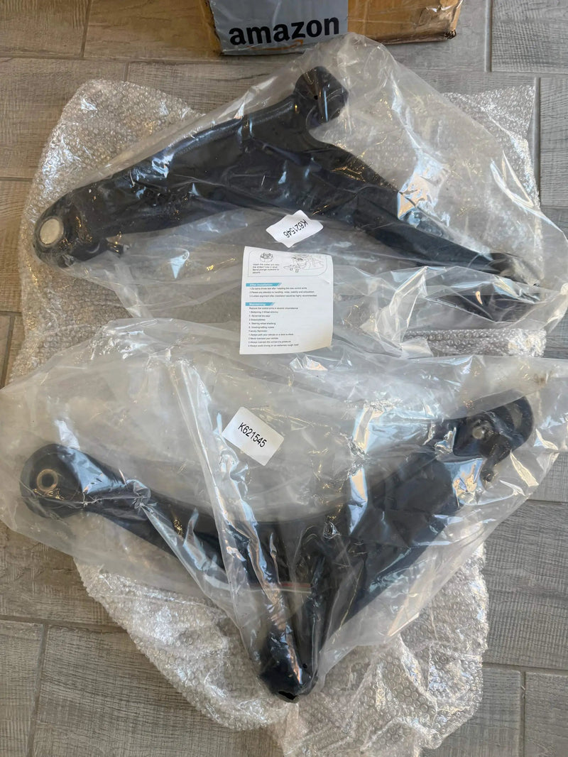ASTARPRO - 2pcs Front Lower Control Arms with Ball Joint Assembly K621545 by Selzalot