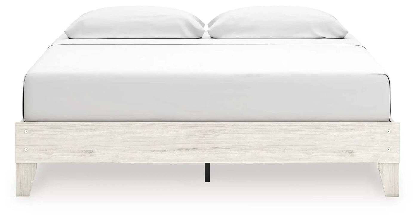 Socalle - Platform Bed by Unique Piece Furniture