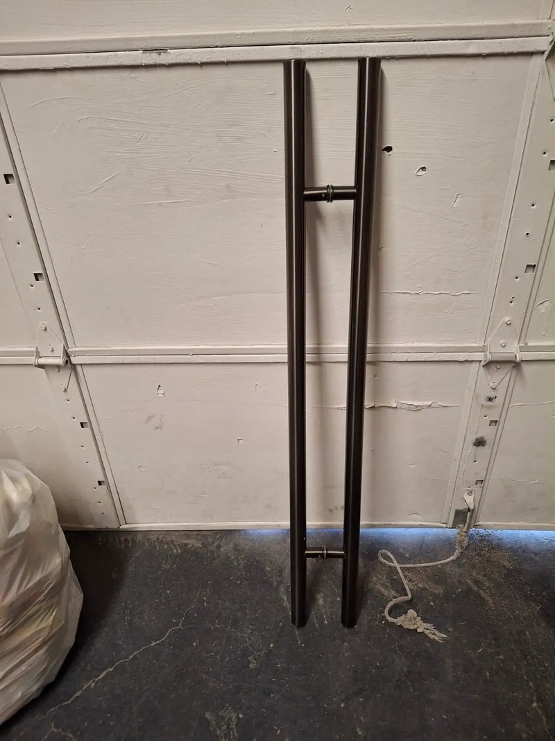 YEEZOO Pull Push Door Handles, Contemporary/Modern Styling, Interior or Exterior (48 inches) by Selzalot