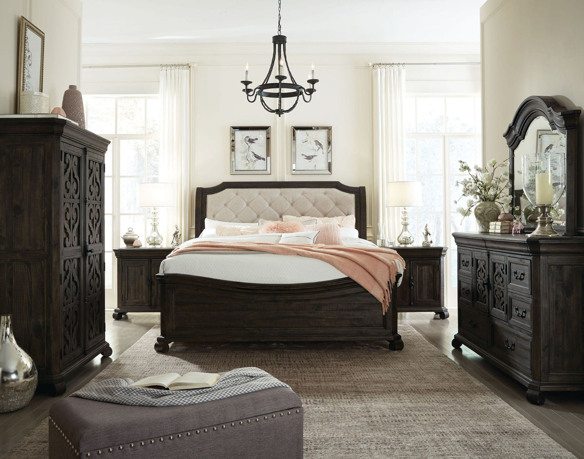 Bellamy - Complete Sleigh Bed With Shaped Footboard, photo 2 of 6