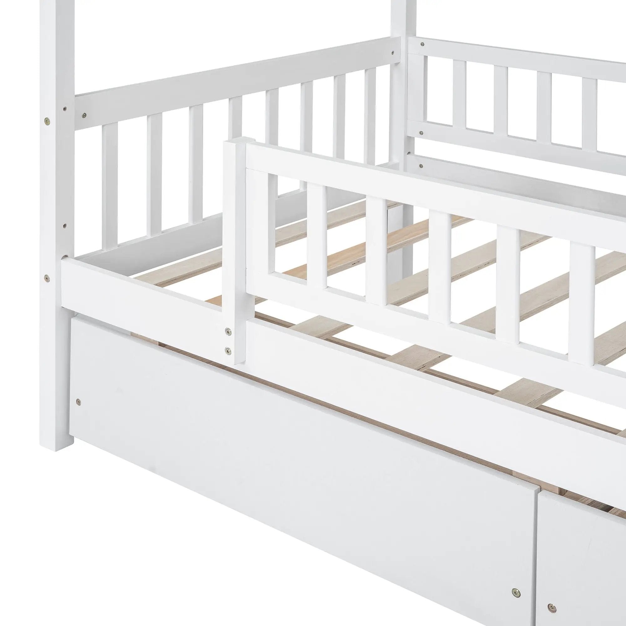 House Bed With 2 Drawers by HouseOfZazla