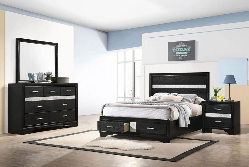 Miranda 4-piece Full Bedroom Set Black by Unique Piece Furniture