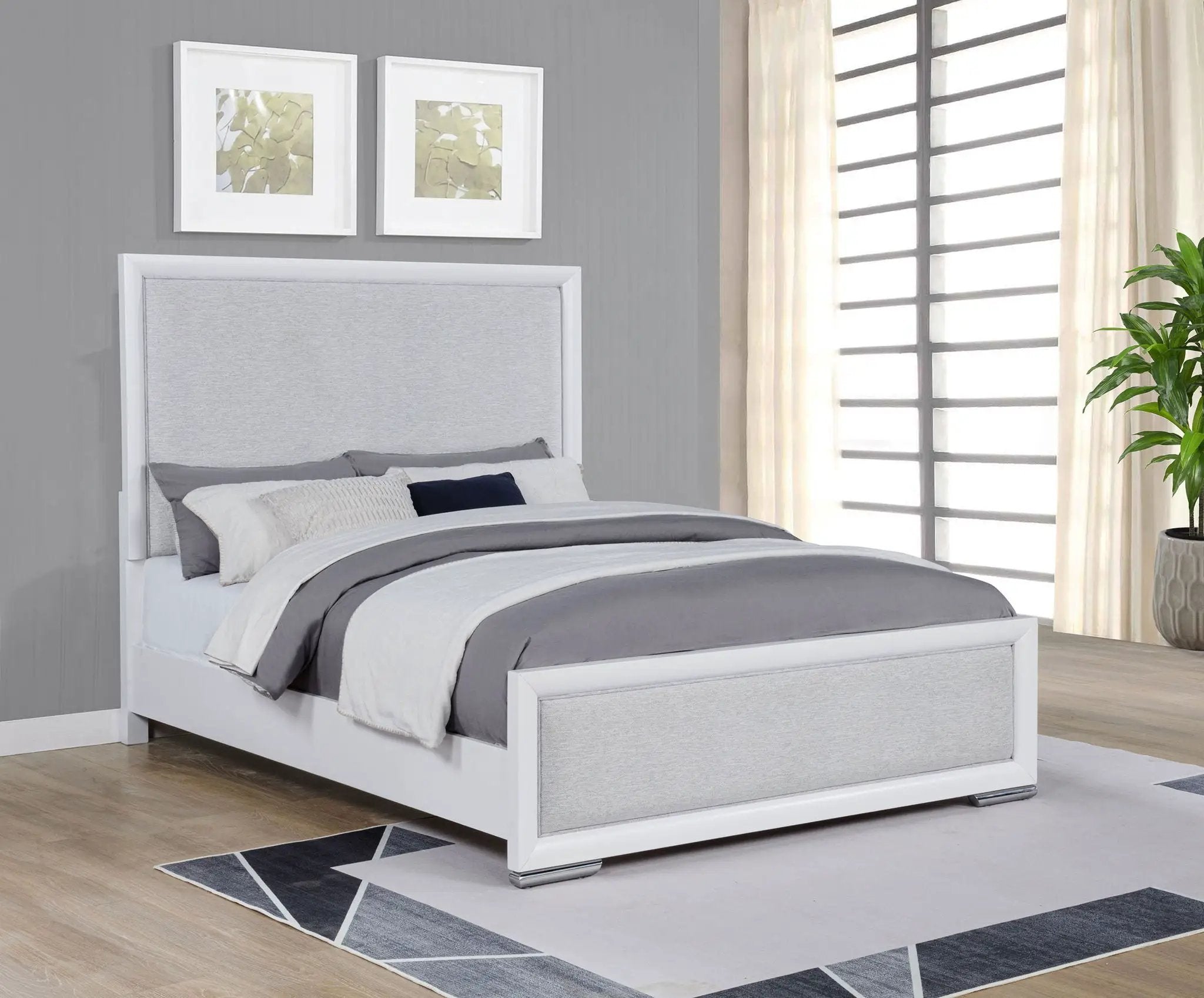 Gracemont 57-inch Queen Panel Bed Grey and White by Unique Piece Furniture
