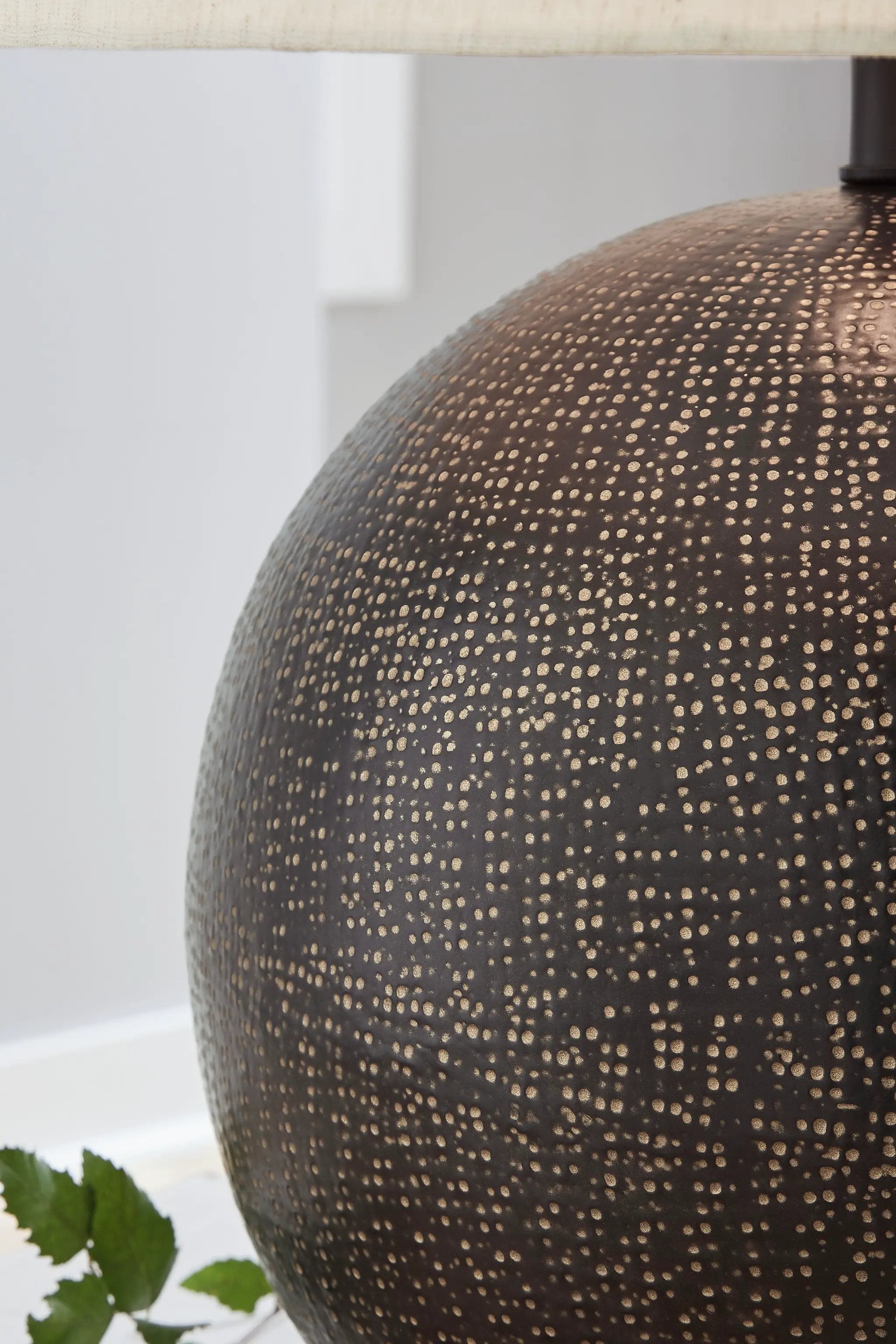 Hambell - Metal Table Lamp - Black / Gold Finish by Unique Piece Furniture