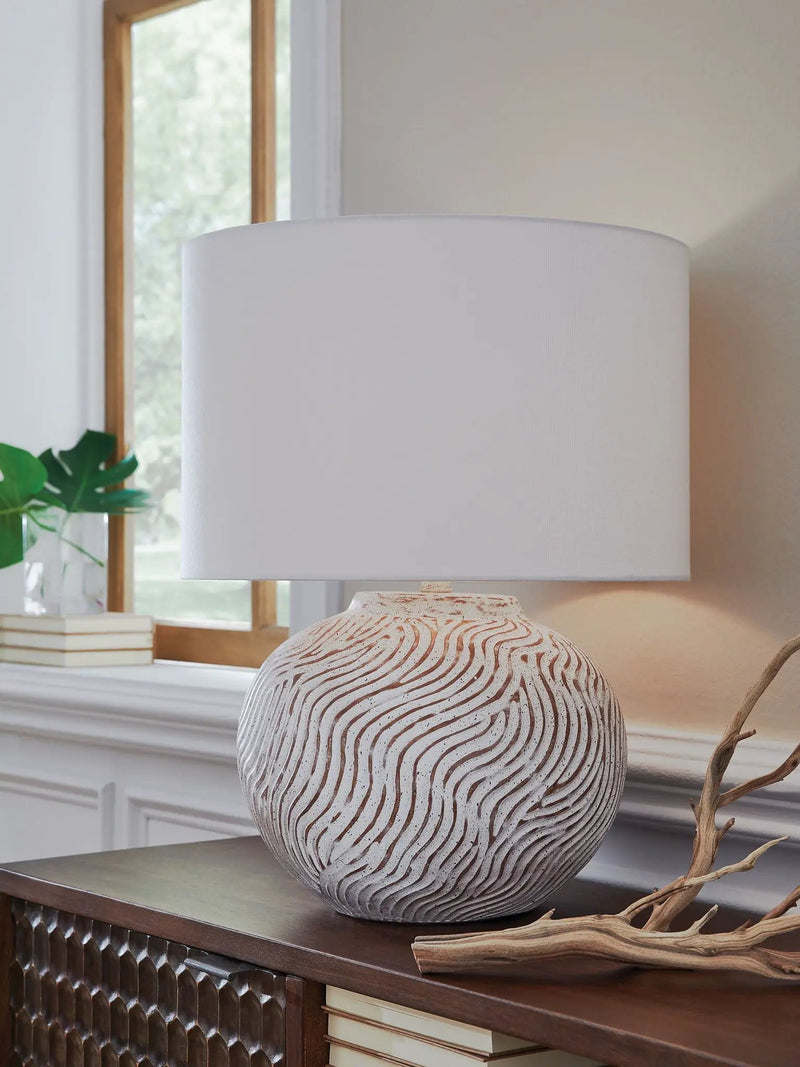Vien - Terracotta Table Lamp - Distressed White by Unique Piece Furniture