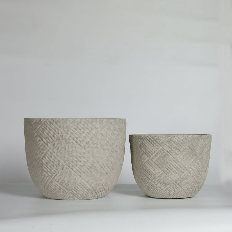 Round Concrete Planter Set of 2 by HouseOfZazla