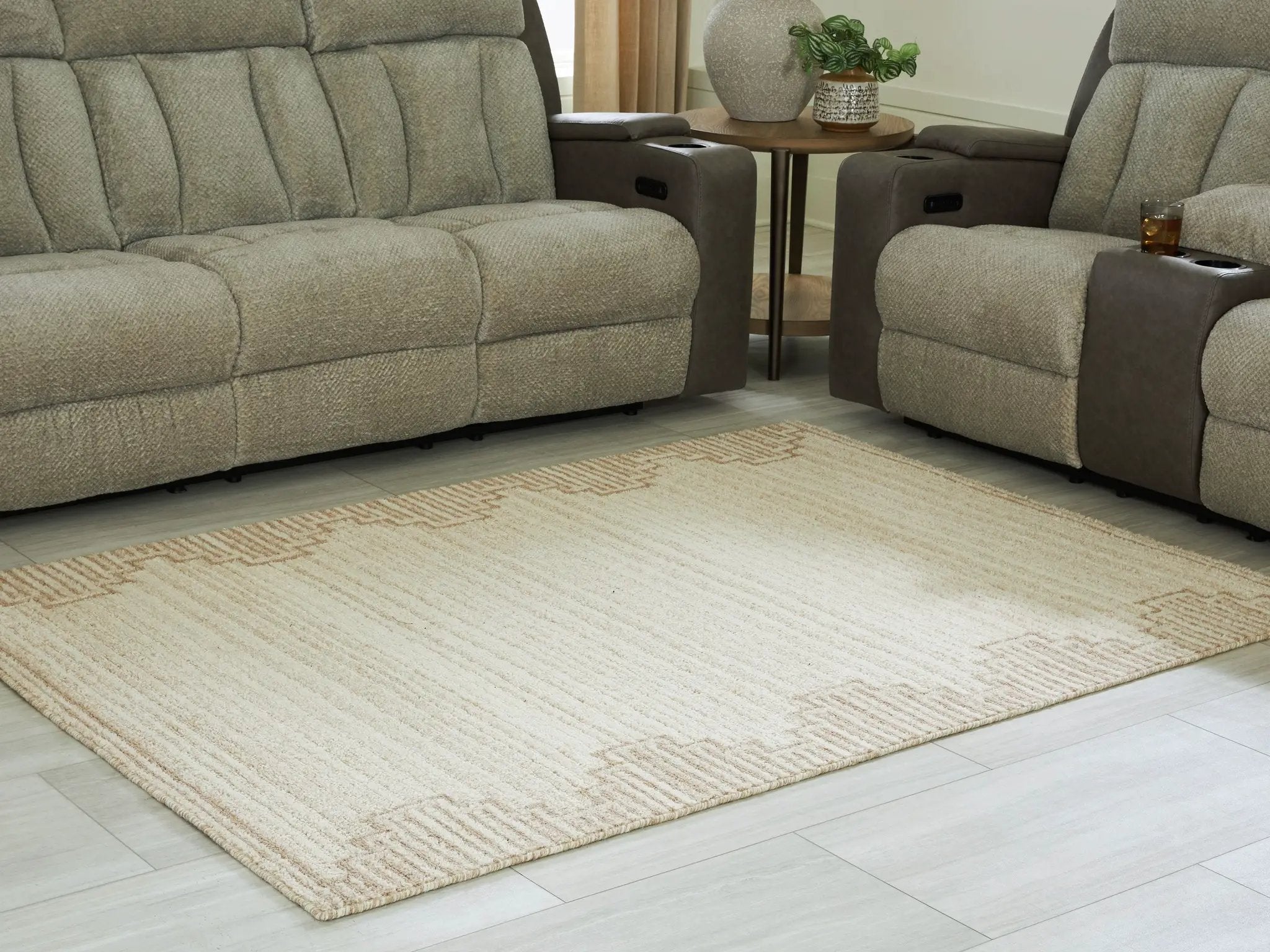 Emorymore - Rug by Unique Piece Furniture