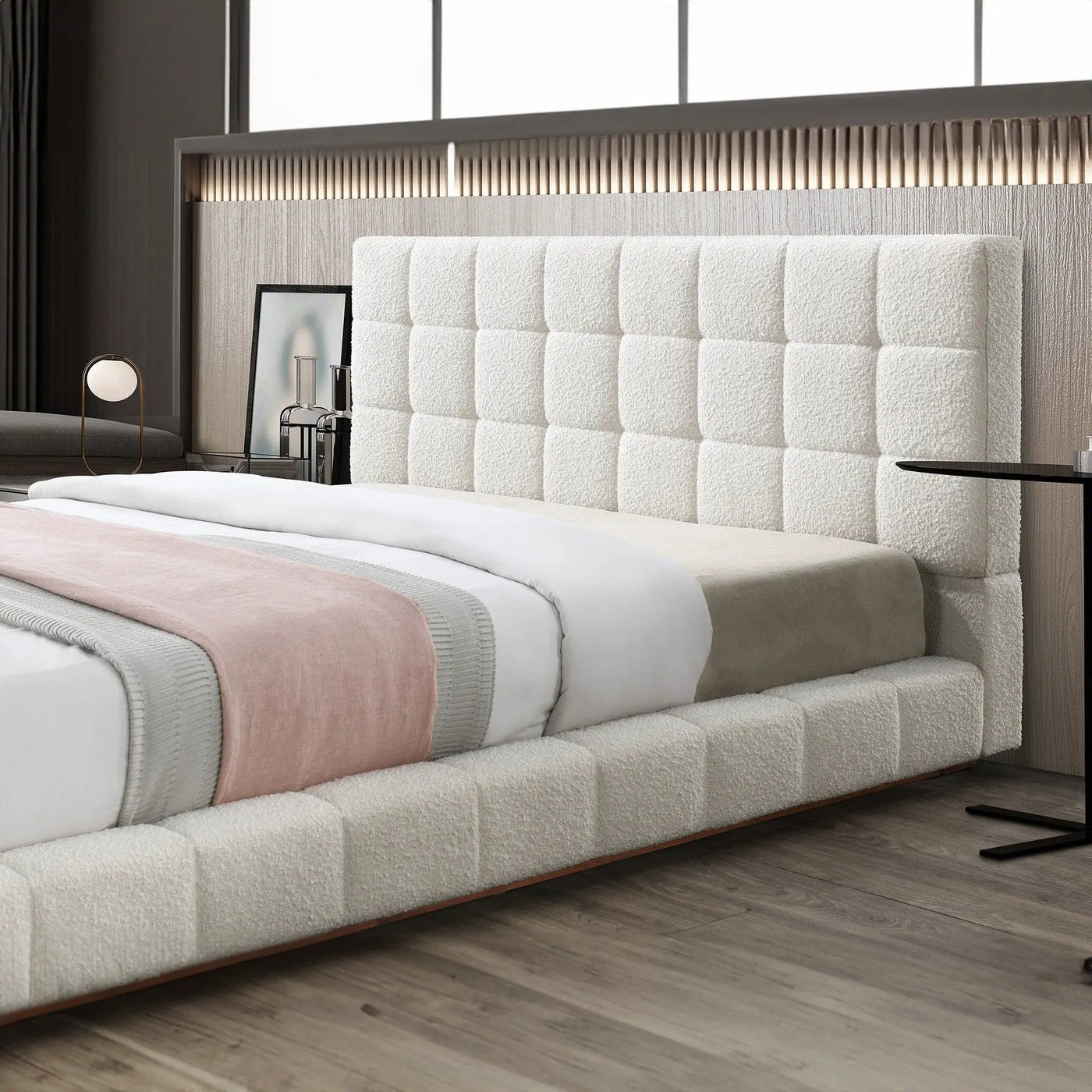 Hudson - Elegant Design Bed by HouseOfZazla