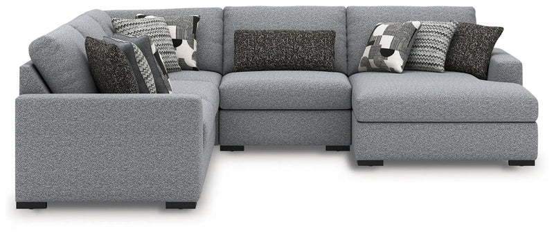 Bealton - Sectional by Unique Piece Furniture