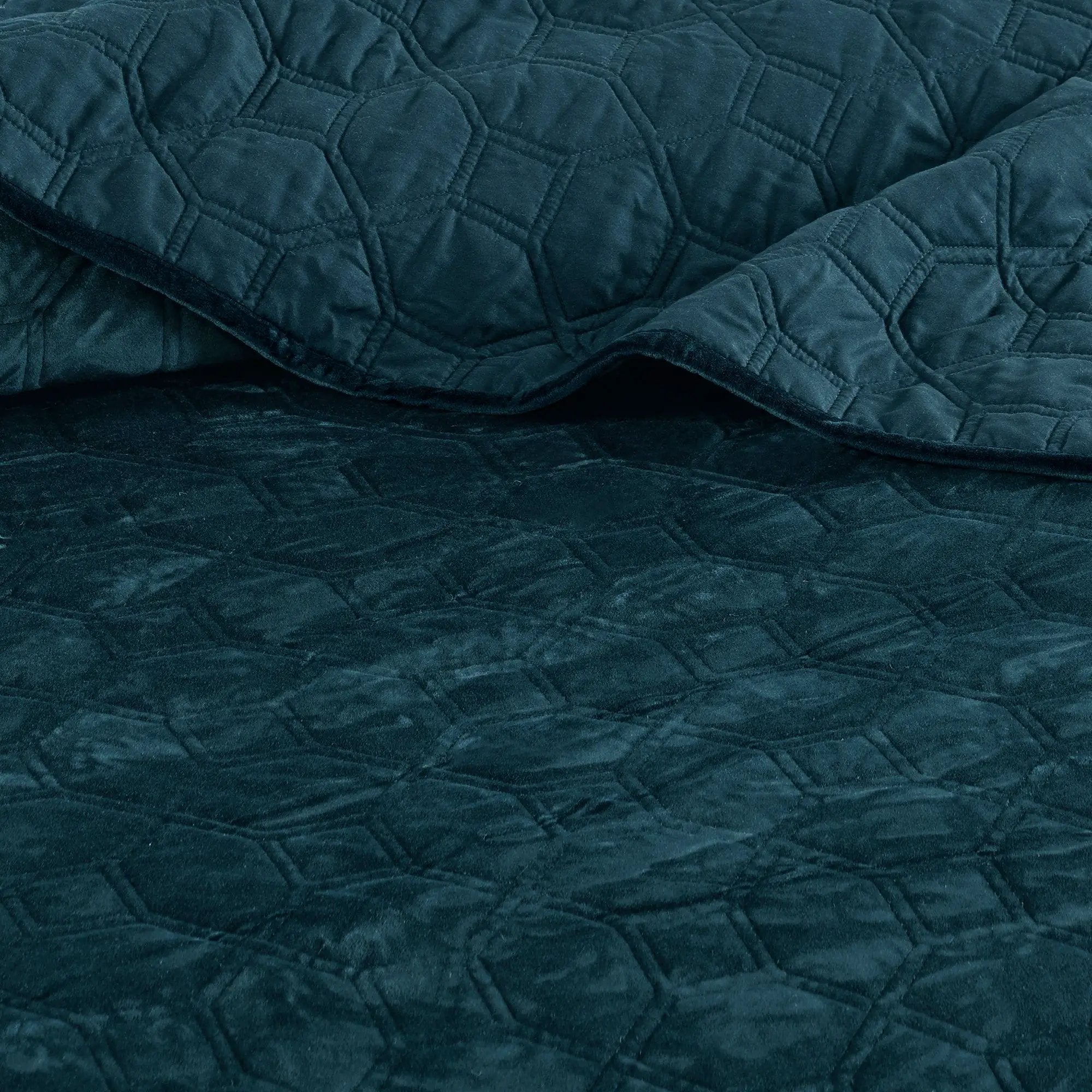 3 Piece Velvet Quilt Set Teal King/Cal King by HouseOfZazla