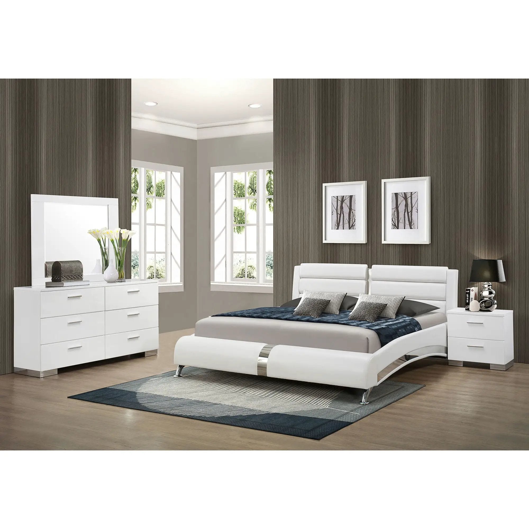 Escalon - 4 Piece Bedroom Set With Paneled Headboard Accents Upholstered - Glossy White by HouseOfZazla
