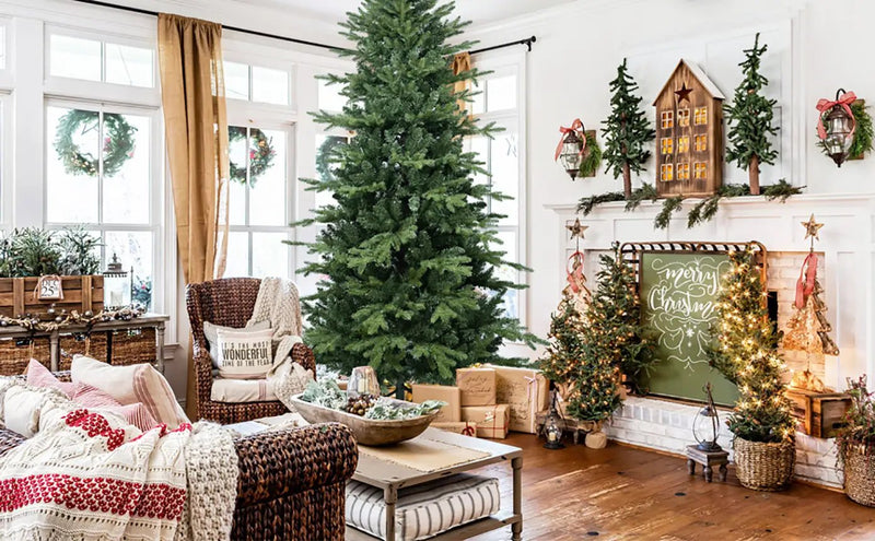 4FT Green PVC and PE Christmas Tree with 919 Tips by HouseOfZazla