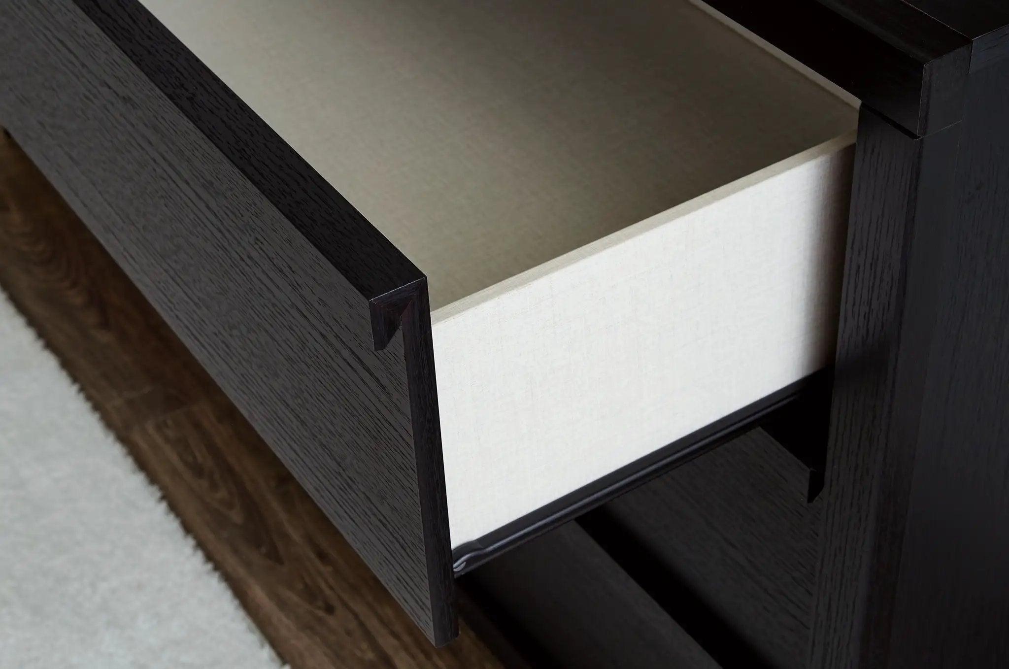 Danziar - Five Drawer Wide Chest - Black by Unique Piece Furniture