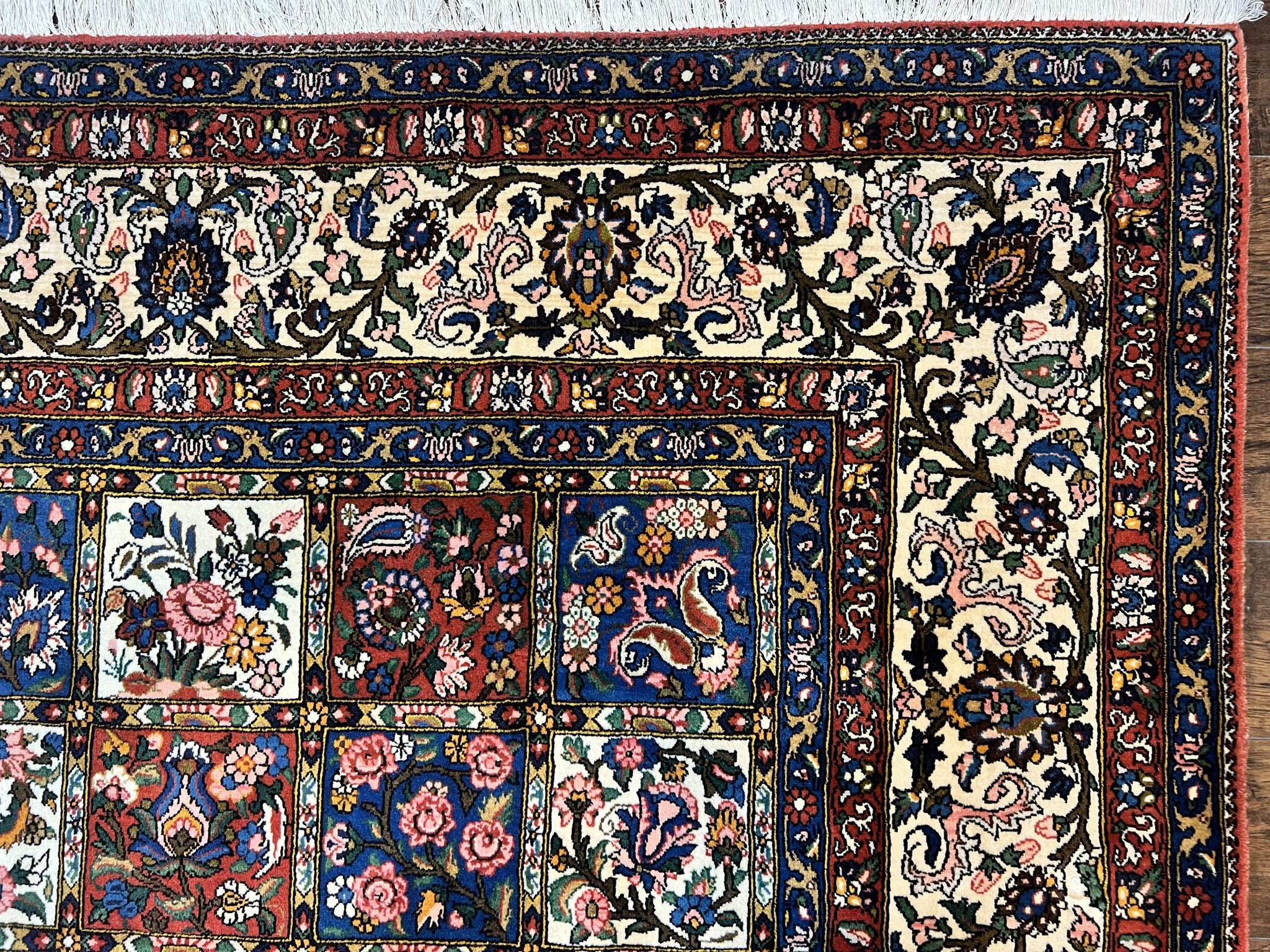 Persian Bakhtiari Rug 10x14, Multicolor Khesti Panel Design by Jewel Rugs