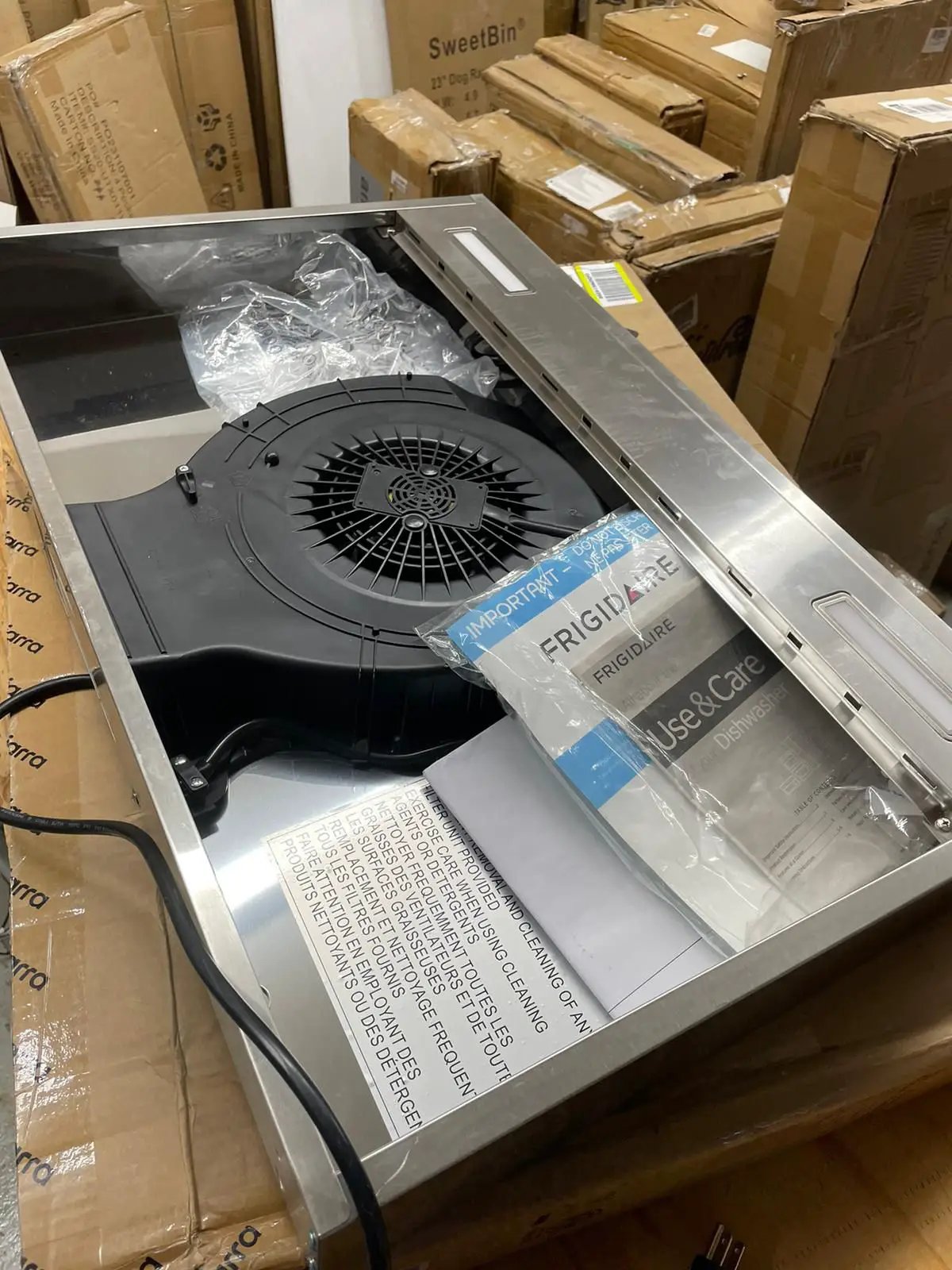 CIARRA Ductless Range Hood 30 inch Under Cabinet Hood Vent for Kitchen Ducted and Ductless Convertible CAS75918A by Selzalot