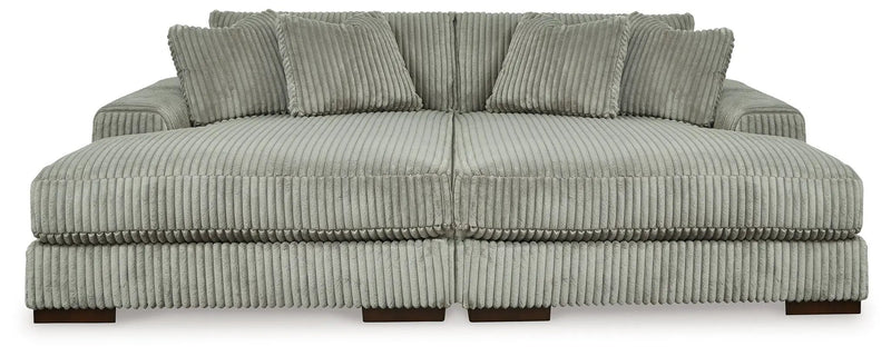 Lindyn - Sectional by Unique Piece Furniture