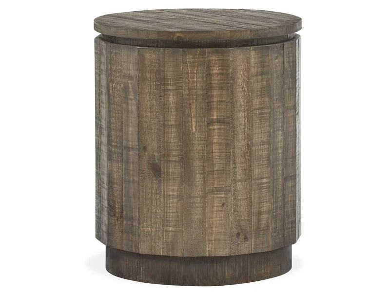 Baisden - Round Accent End Table - Tobacco by Unique Piece Furniture