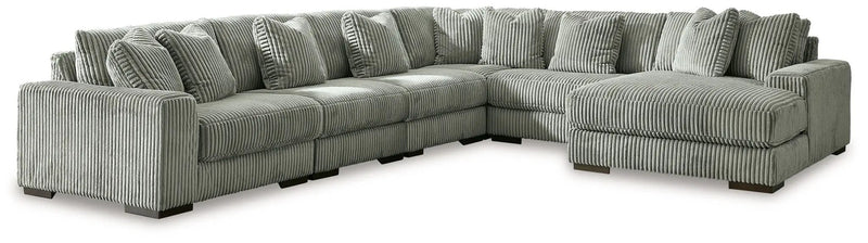 Lindyn - Sectional by Unique Piece Furniture