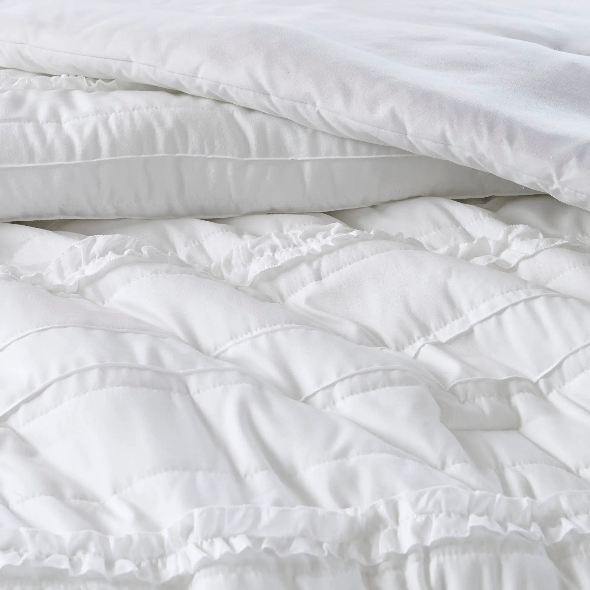 5 Piece Microfiber Ruffled Comforter Set White Queen by HouseOfZazla