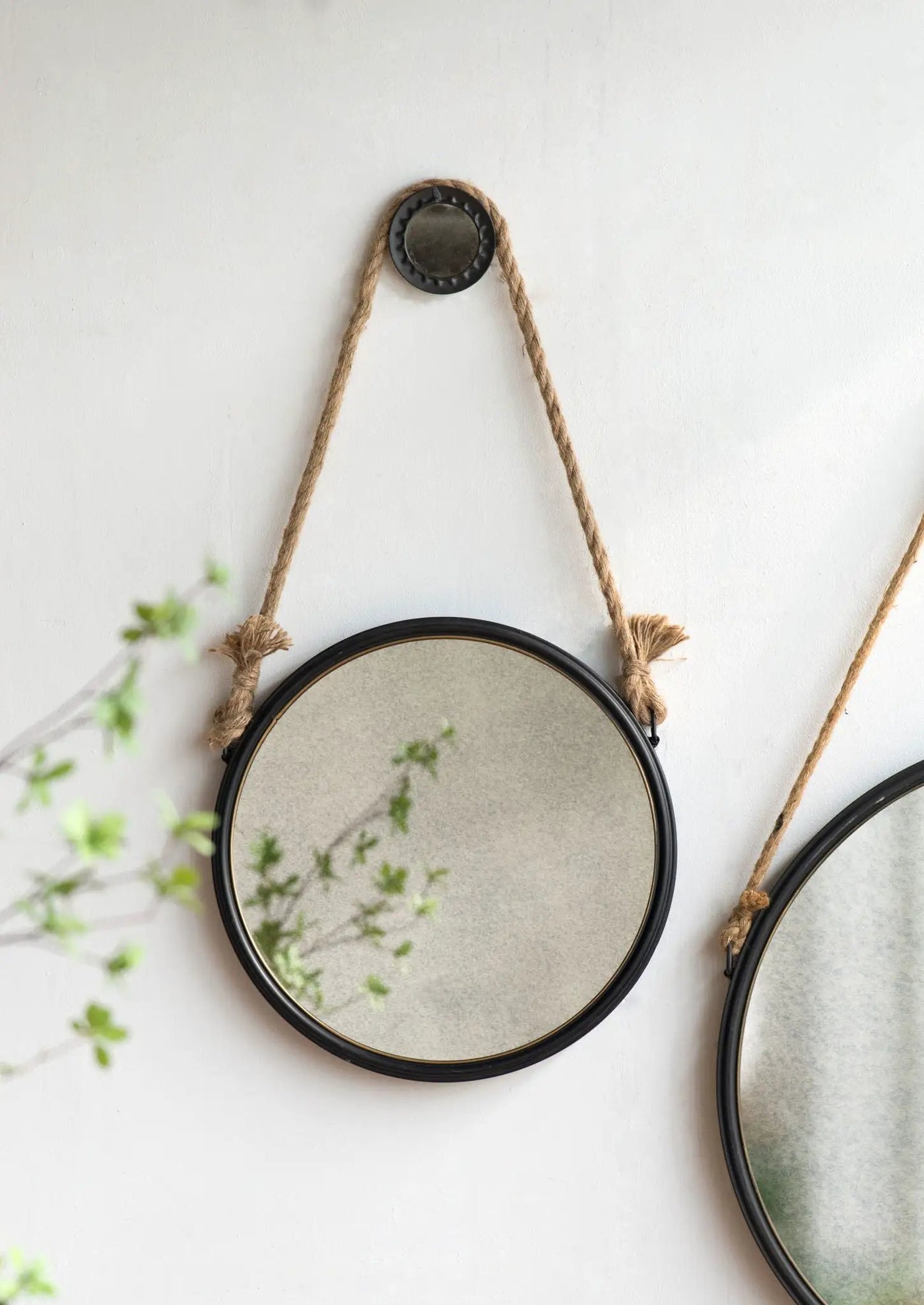 Handsome Cleveland Mirror With Rope Strap Contemporary Design Circle Mirror With Round Metal Frame For Wall Decor by Unique Piece Furniture