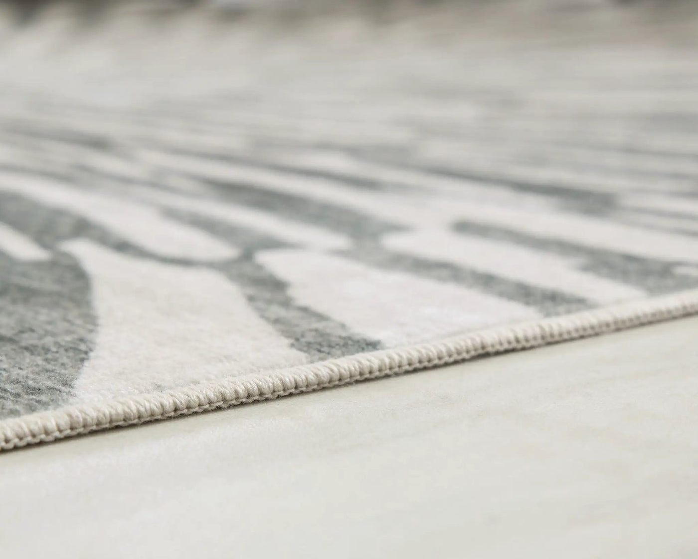 Verland - Washable Rug by Unique Piece Furniture