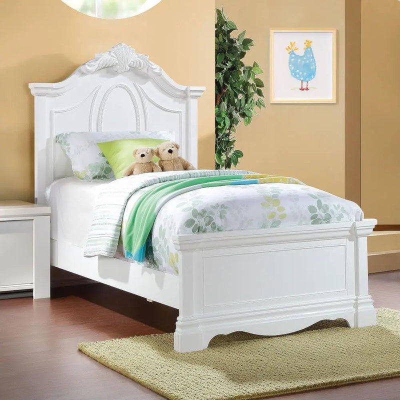 Estrella - Bed by Unique Piece Furniture