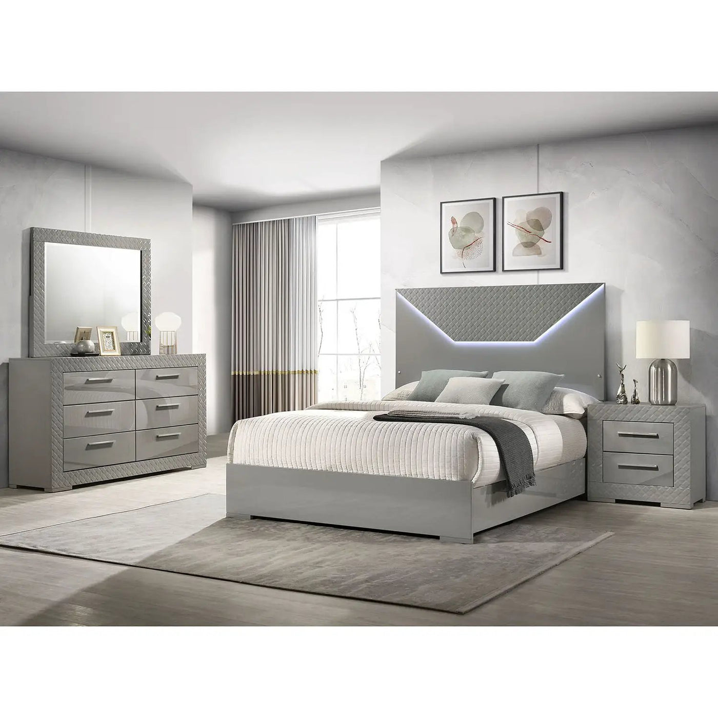 Pierce - 4 Piece Bedroom Set With LED Lighting by HouseOfZazla