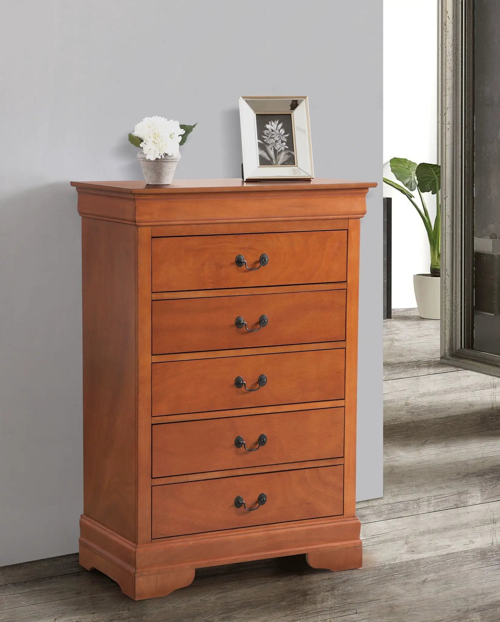 Louis Phillipe - Traditional Style Storage Chest Elegant by Unique Piece Furniture