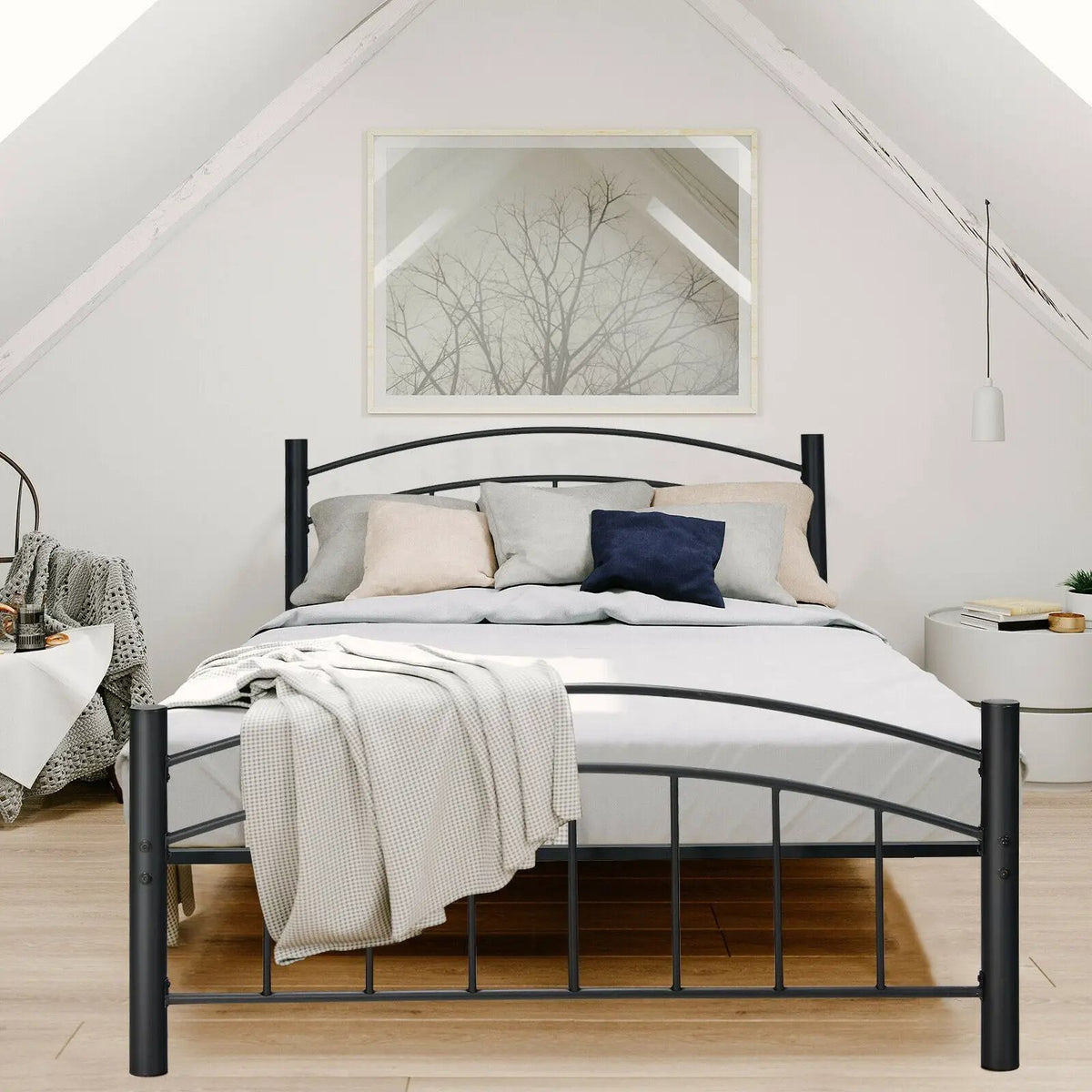 Modern Platform Bed with Headboard and Footboard, photo 6 of 10
