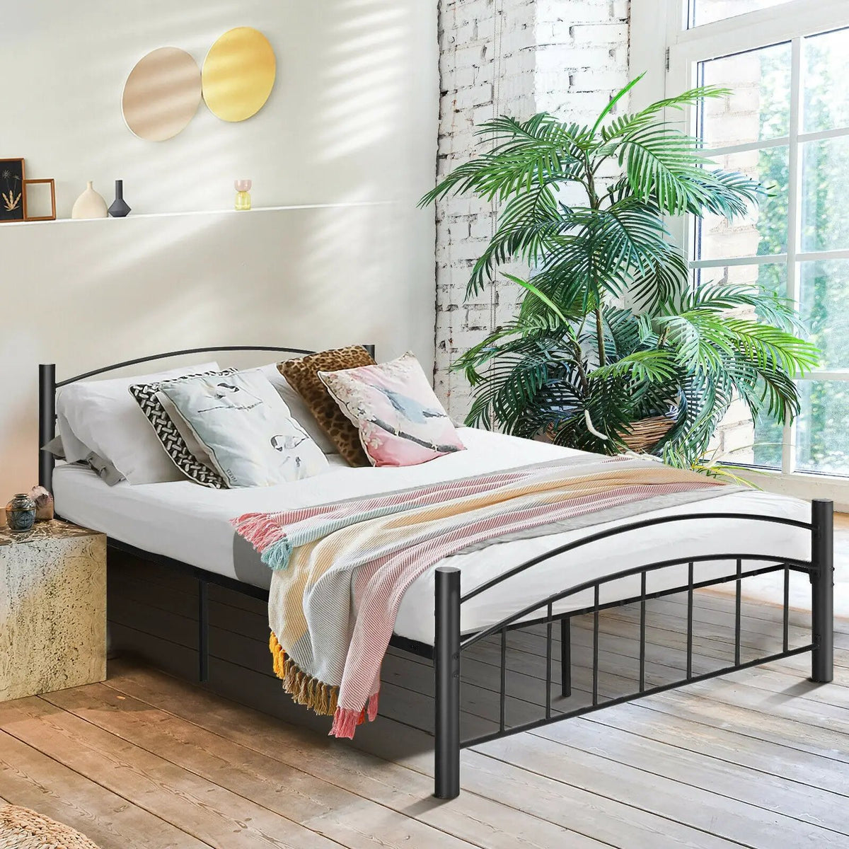 Modern Platform Bed with Headboard and Footboard, photo 2 of 10