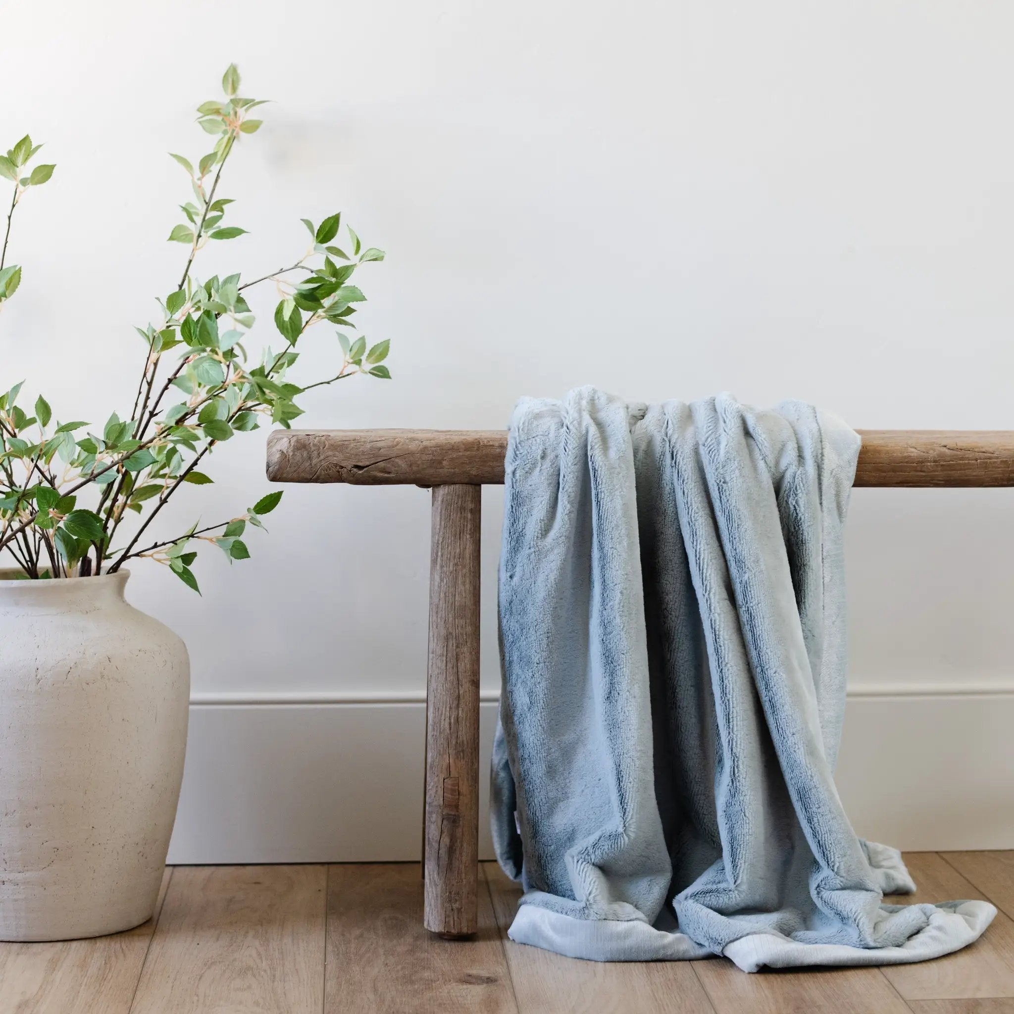 Lush Mini Blankets by Saranoni by HouseOfZazla