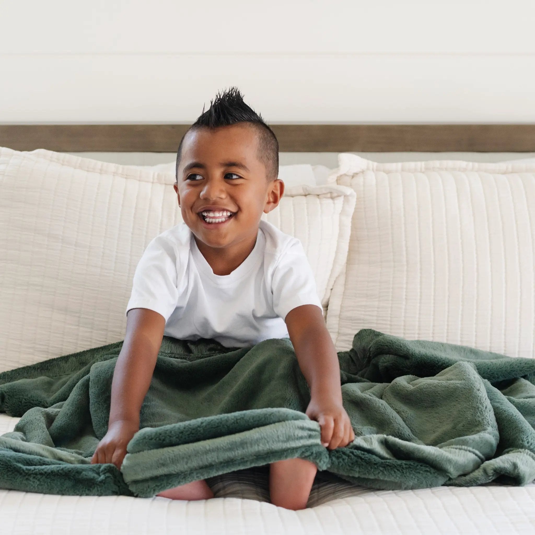 Lush Toddler Blankets by Saranoni by HouseOfZazla