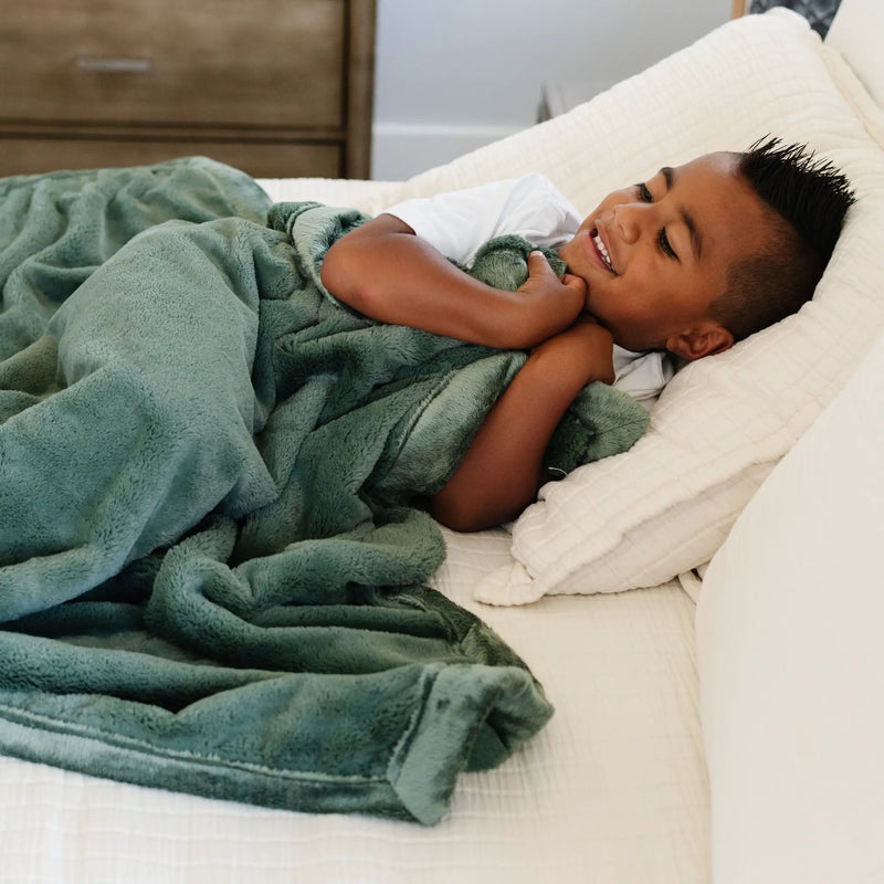 Lush Toddler Blankets by Saranoni by HouseOfZazla