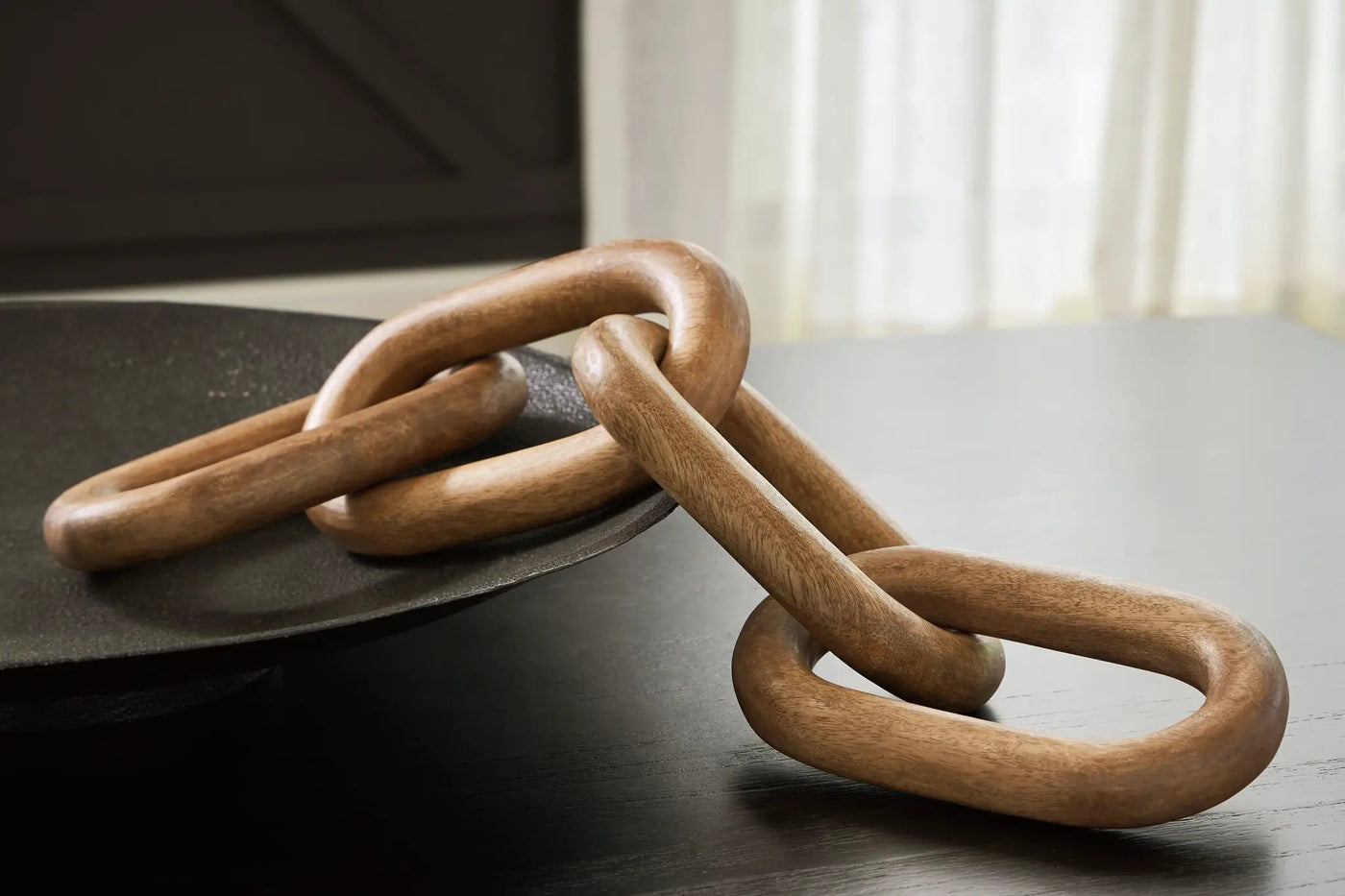 Mardelby - Sculpture by Unique Piece Furniture