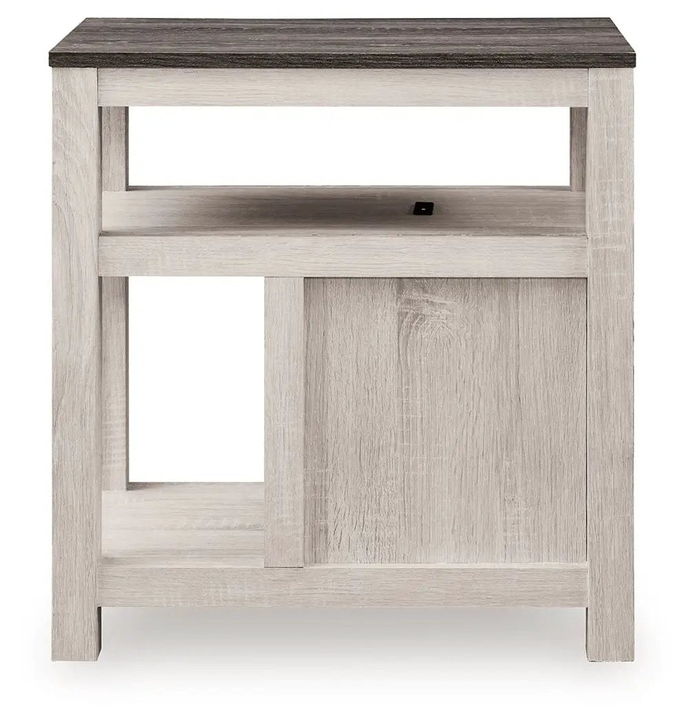 Fendenmore - Chair Side End Table by Unique Piece Furniture