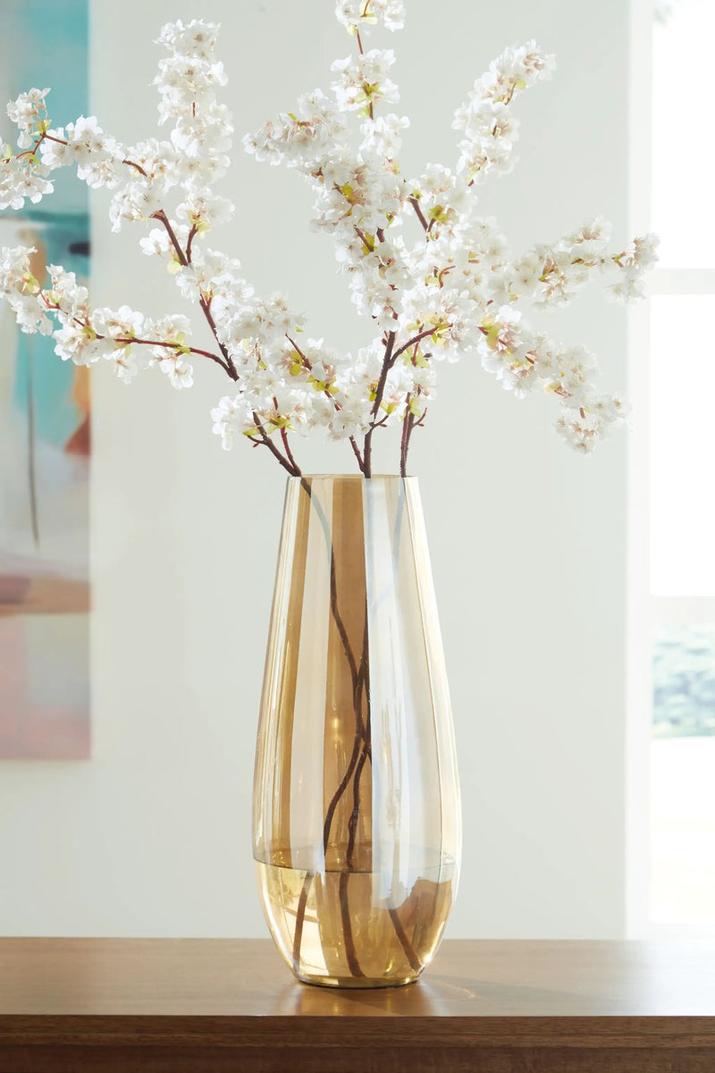 Rhettman - Vase by Unique Piece Furniture