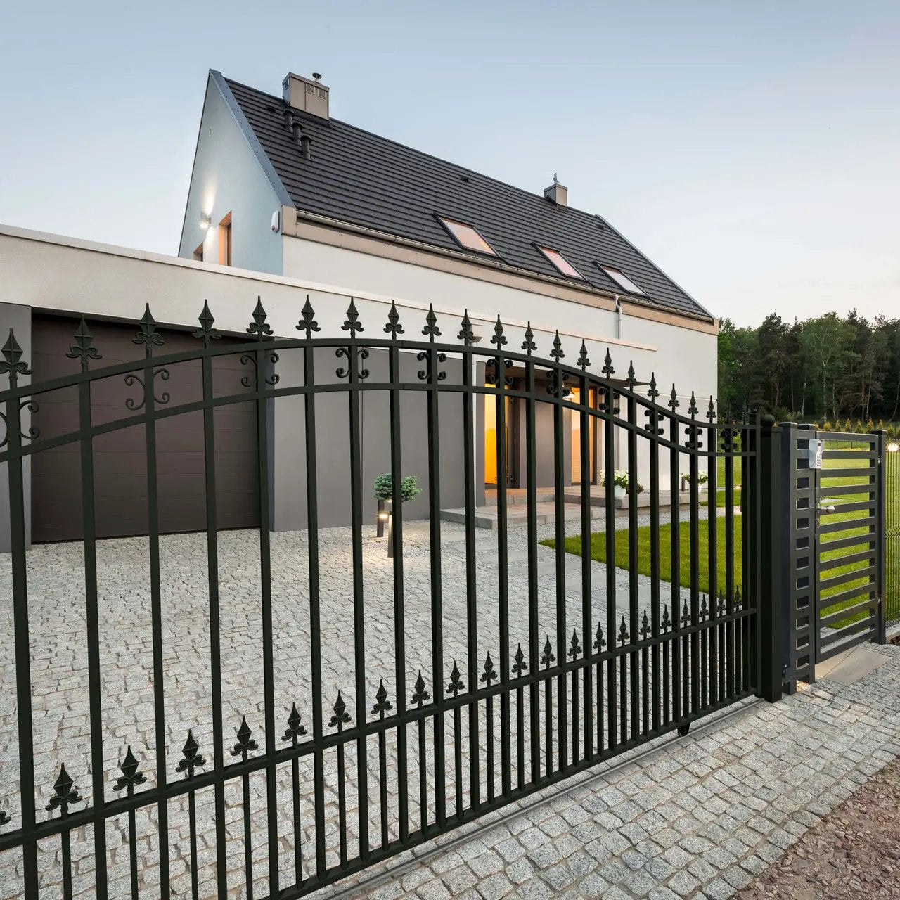 14x6 ft Steel Sliding Driveway Gate by Chery Industrial