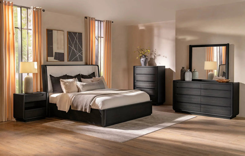 Leandro 5-piece Eastern King Bedroom Set Burnished Black by Unique Piece Furniture
