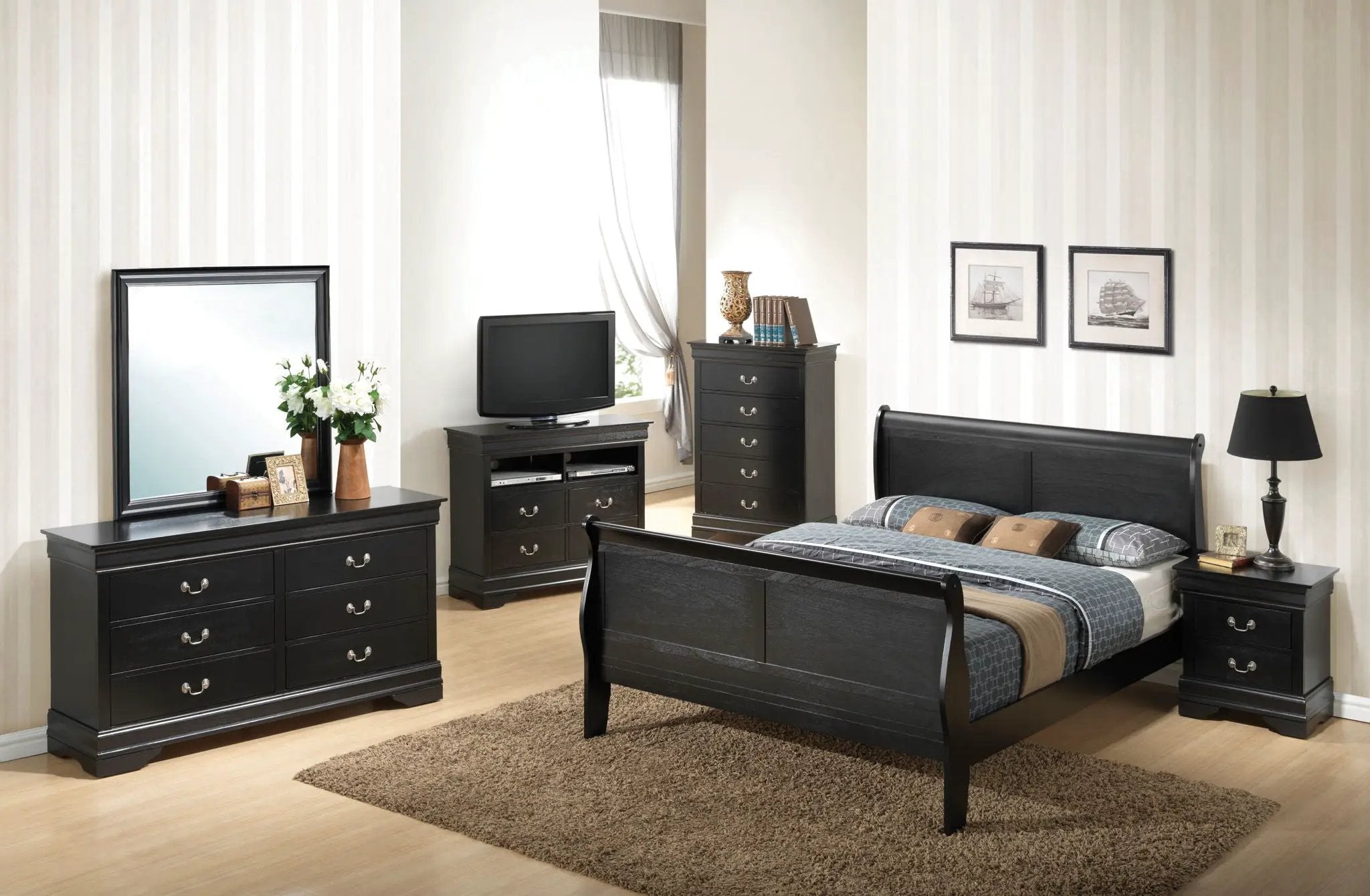 Panel Sleigh Bed by Unique Piece Furniture
