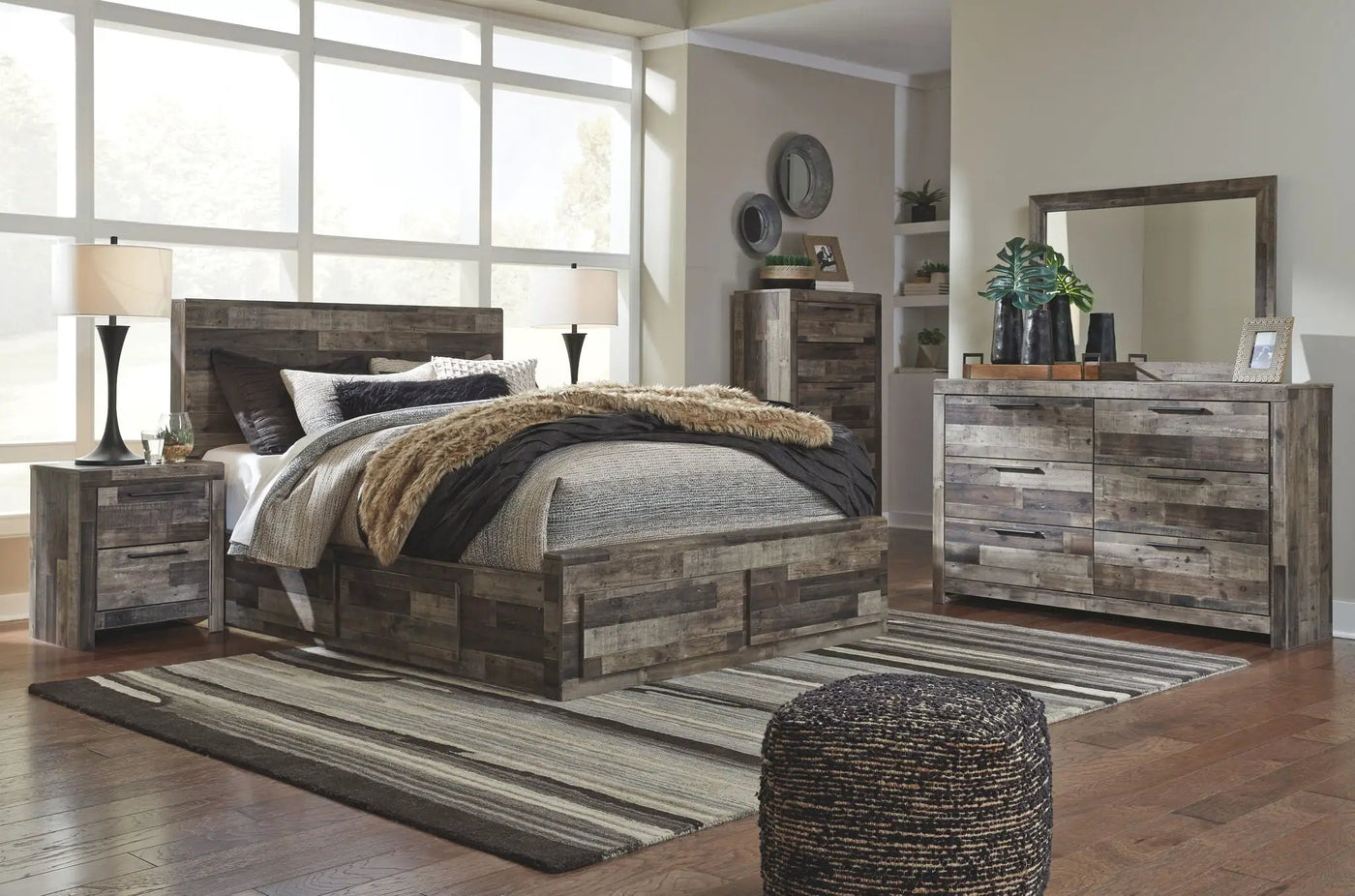 Derekson - Youth Panel Bedroom Set by Unique Piece Furniture