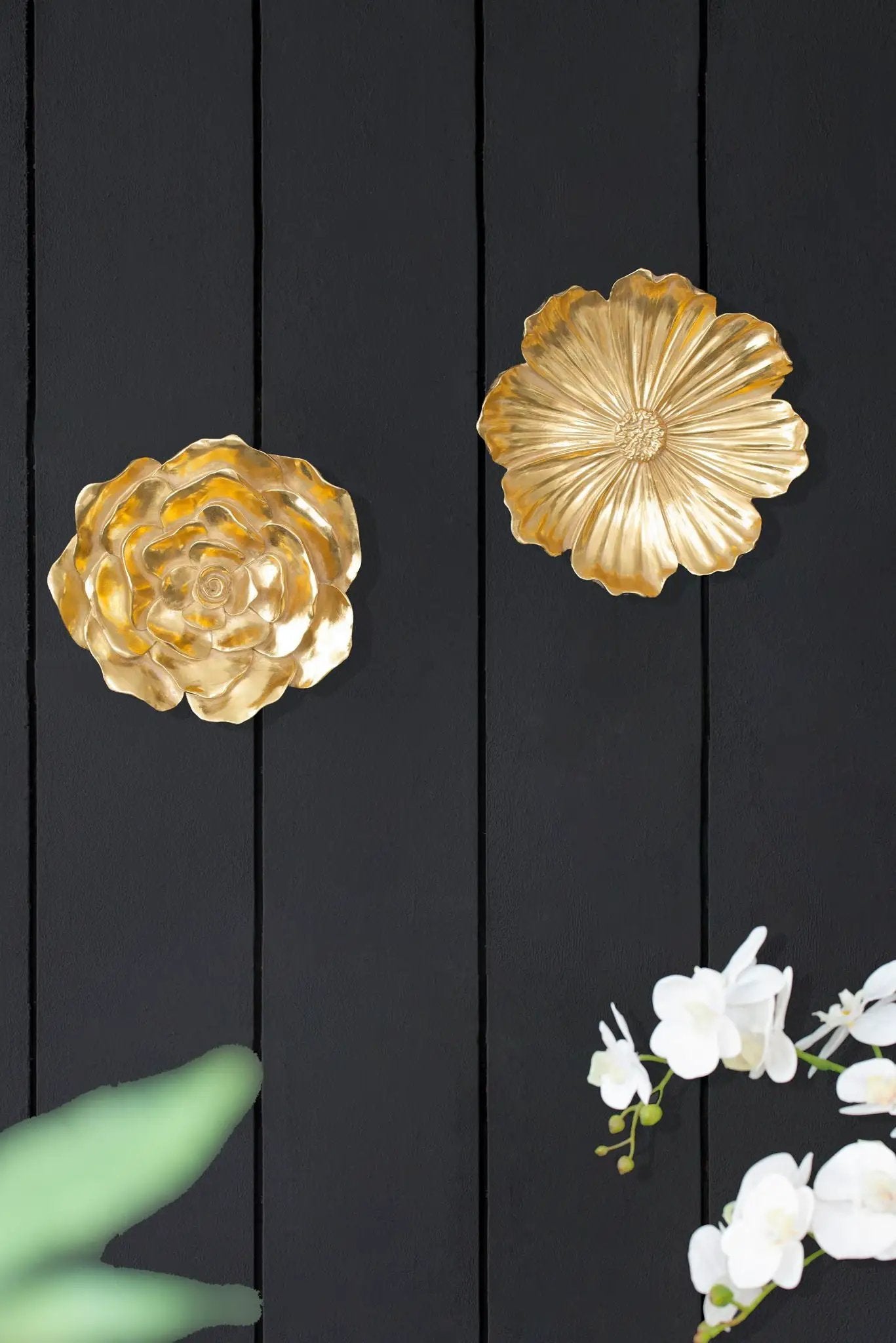 Rose Hanging Resin Wall Accents (Set of 2) - Gold by HouseOfZazla
