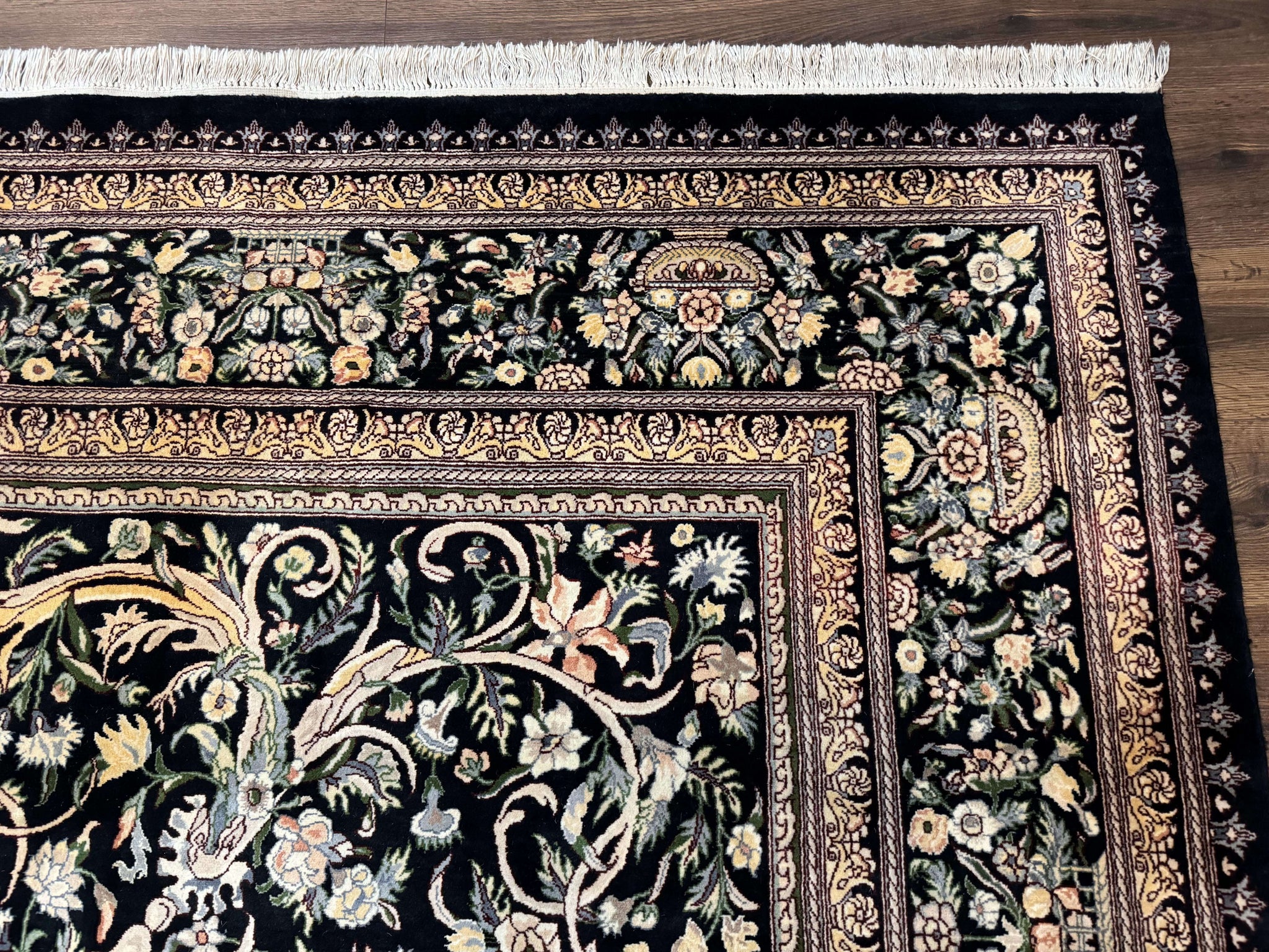 Pak Persian Rug 10x14, Elegant Floral Carpet, Fine 225 KPSI by Jewel Rugs