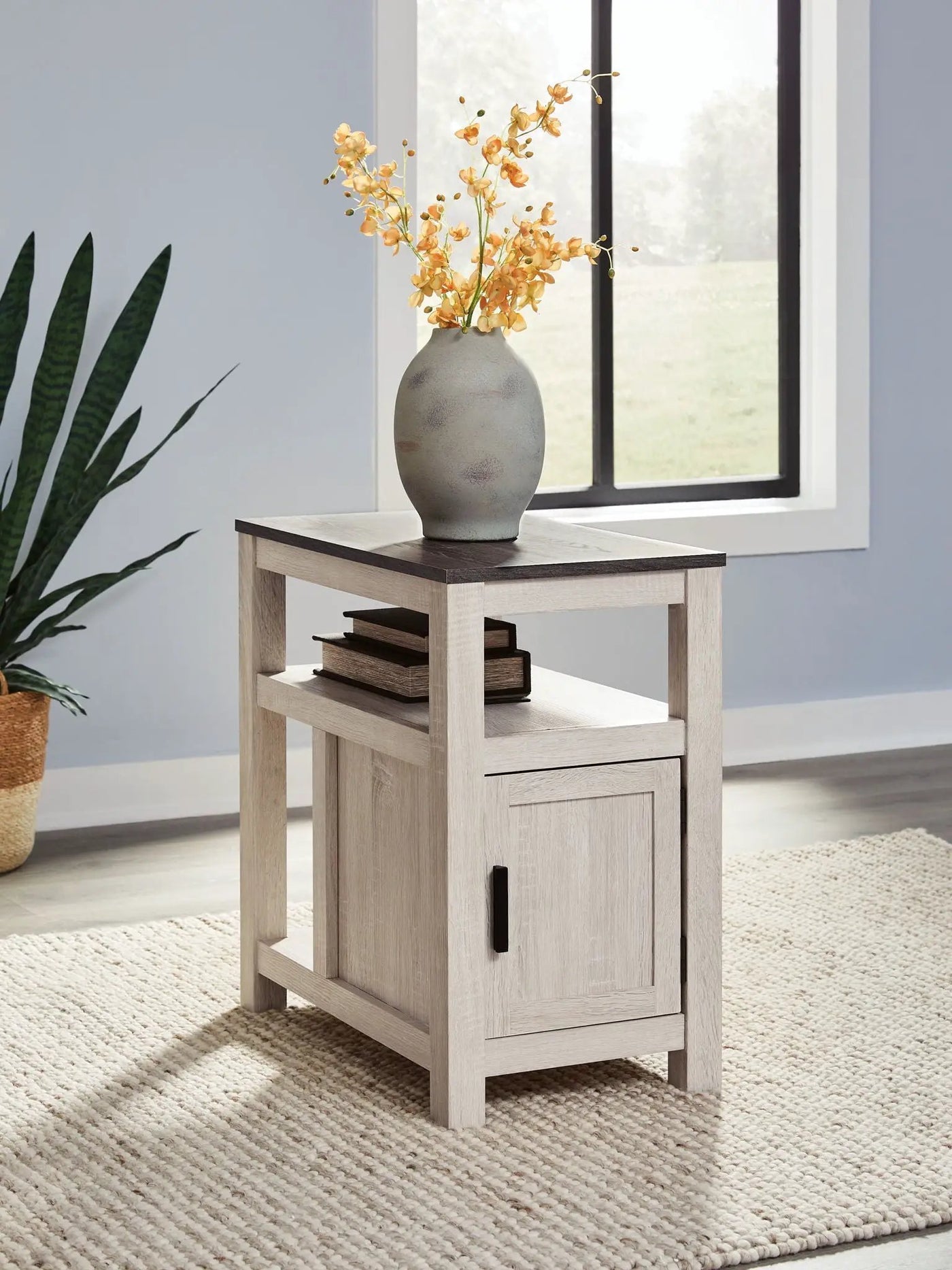 Fendenmore - Chair Side End Table by Unique Piece Furniture
