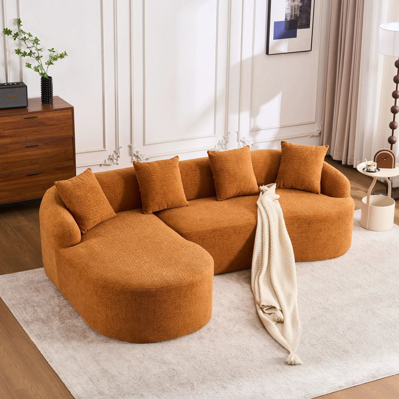 Combined Sofa With 4 Pillows by HouseOfZazla